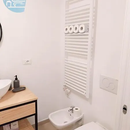 Apartmán Economo B5 Tirabora Short Rent *