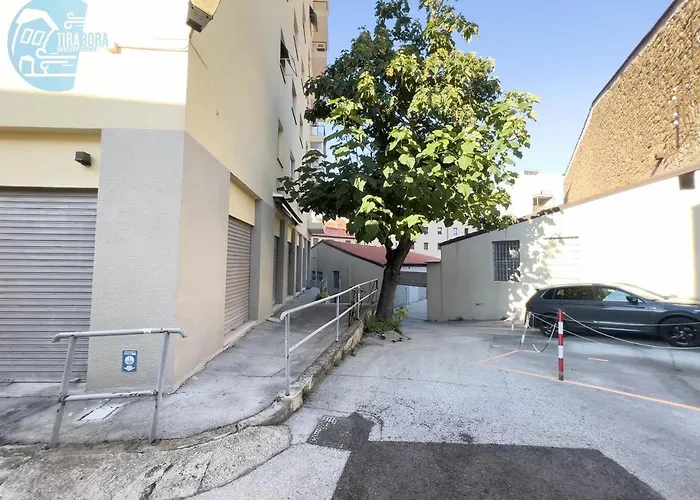 Economo B5 Tirabora Short Rent Appartement *