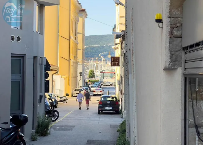 Appartement Economo B5 Tirabora Short Rent