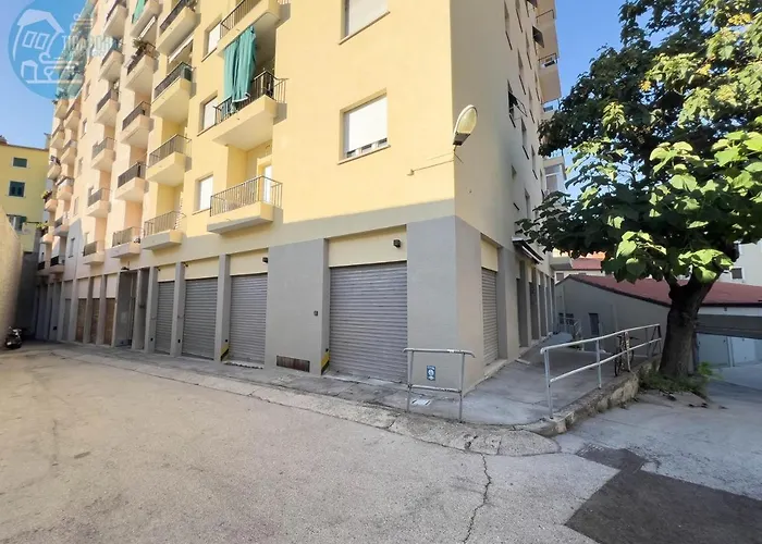 Appartement Economo B5 Tirabora Short Rent *