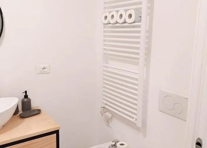 Appartement Economo B5 Tirabora Short Rent *